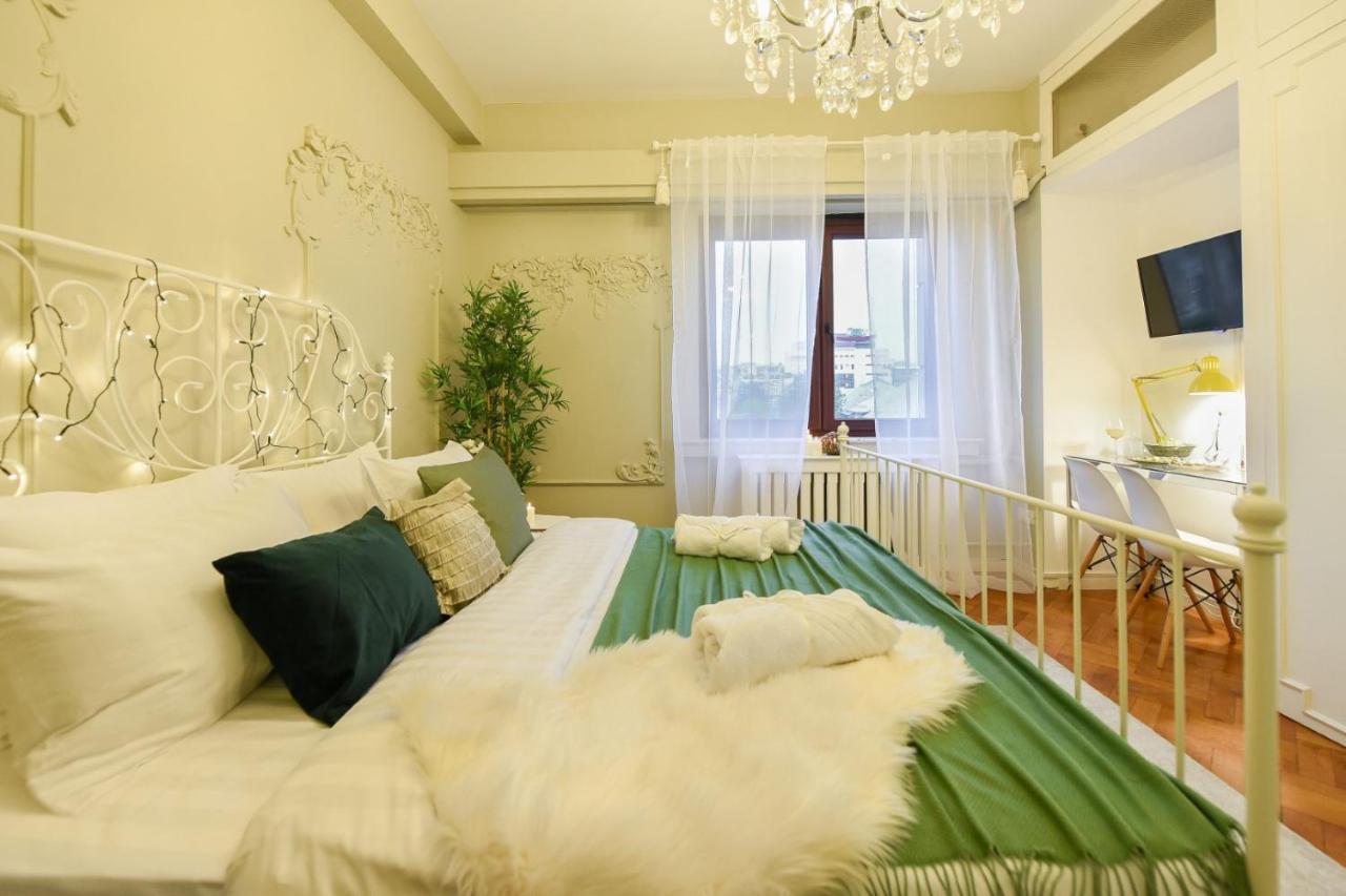 Luxury - Old Town Studio * Bucureşti